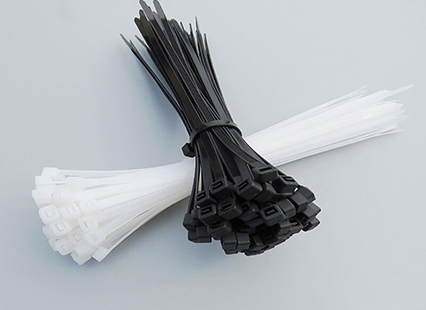 自鎖式尼龍?jiān)鷰?.5x135mm 強(qiáng)力卡扣塑料扎線(xiàn)帶捆綁束線(xiàn)帶 1000支裝